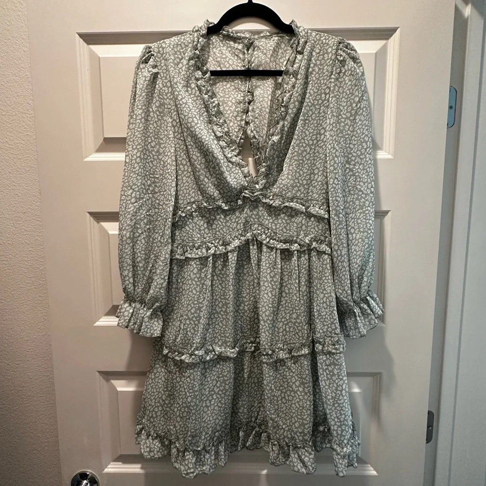 Long Sleeve Dress Deep V Neck Ruffle Layer Swing Mini Dresses Open Back - Picture 2 of 14